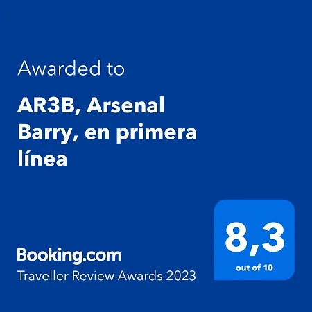 Apartment Ar3b, Arsenal Barry, En Primera Linea